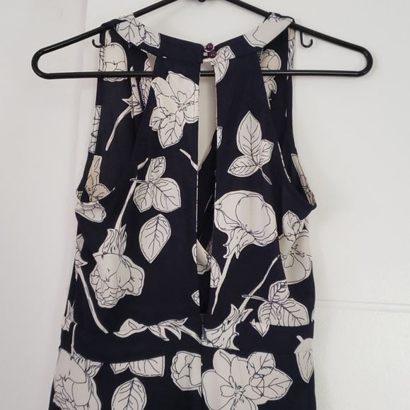 Romper - Picture 2 of 2